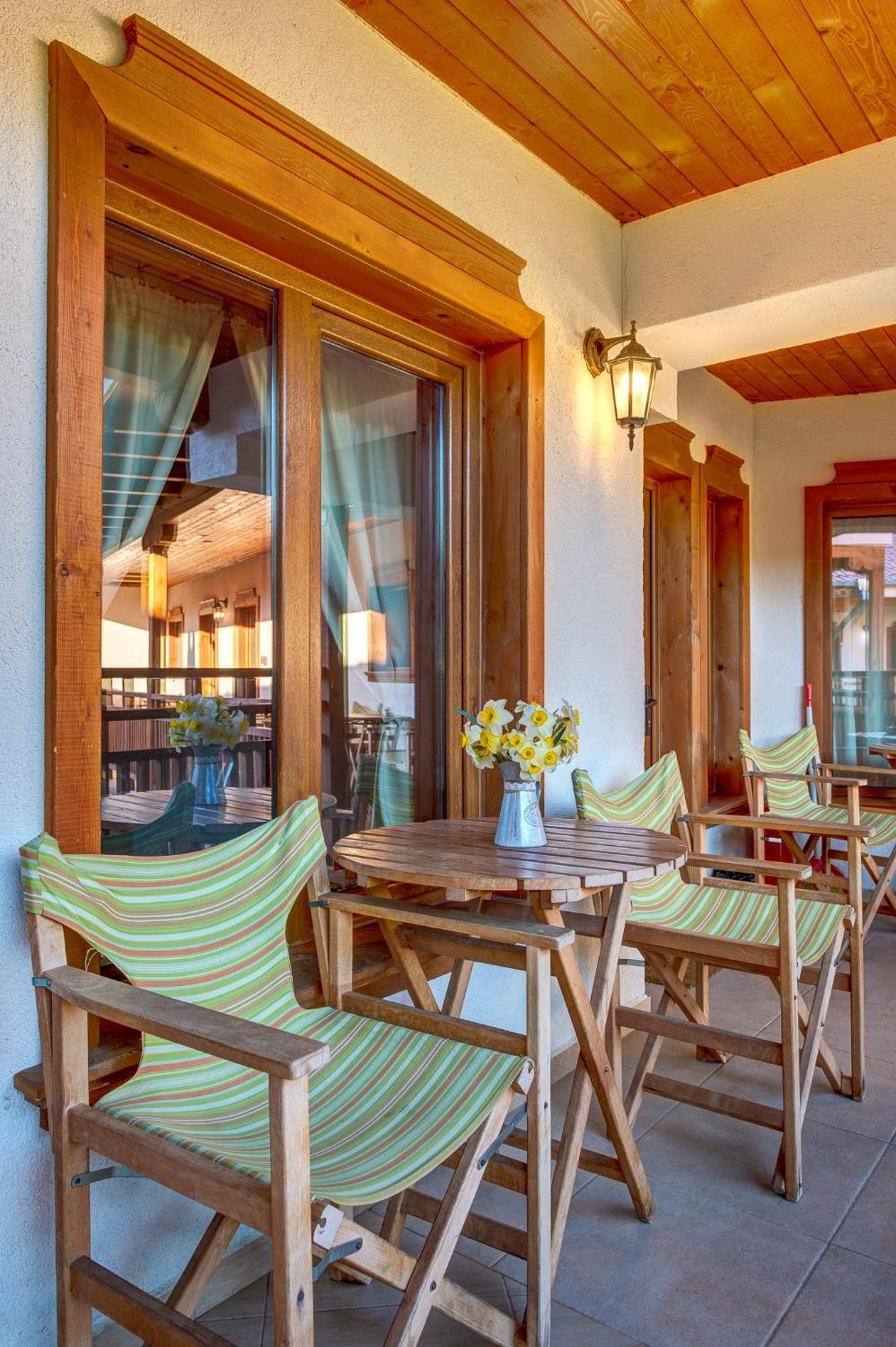 Hotel Mursal Ягодина Экстерьер фото